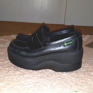 Chunky af leather Eastland platform loafers 8 fit 7-7.5